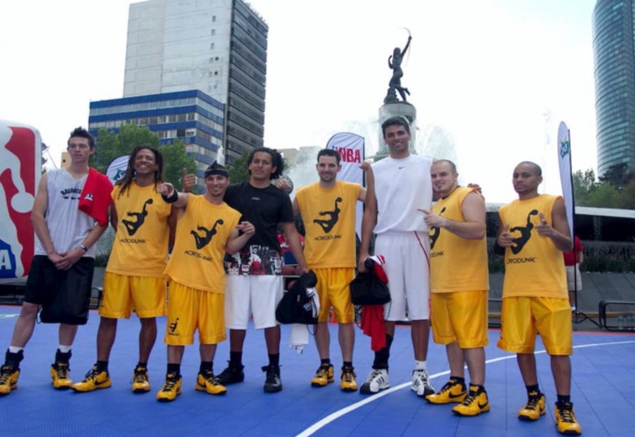 NBA Jam Festival 2014 — juegos interactivos de baloncesto para niños y jóvenes